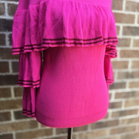 Flying Tomato Fuchsia Layered Sweater - Picture 3 of 10
